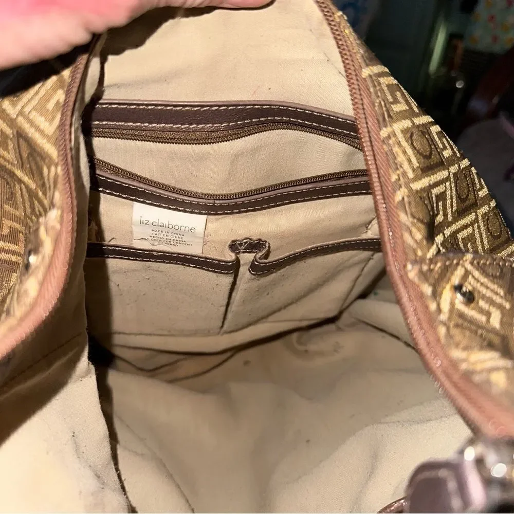 LIZ CLAIBORNE HOBO bag